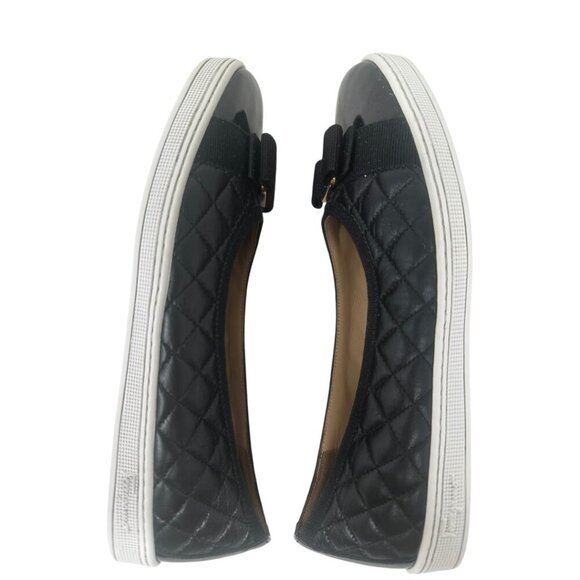 Salvatore Ferragamo Girls Quilted Black Leather Vara Bow Logo Sneakers 1.5 - Picture 7 of 16